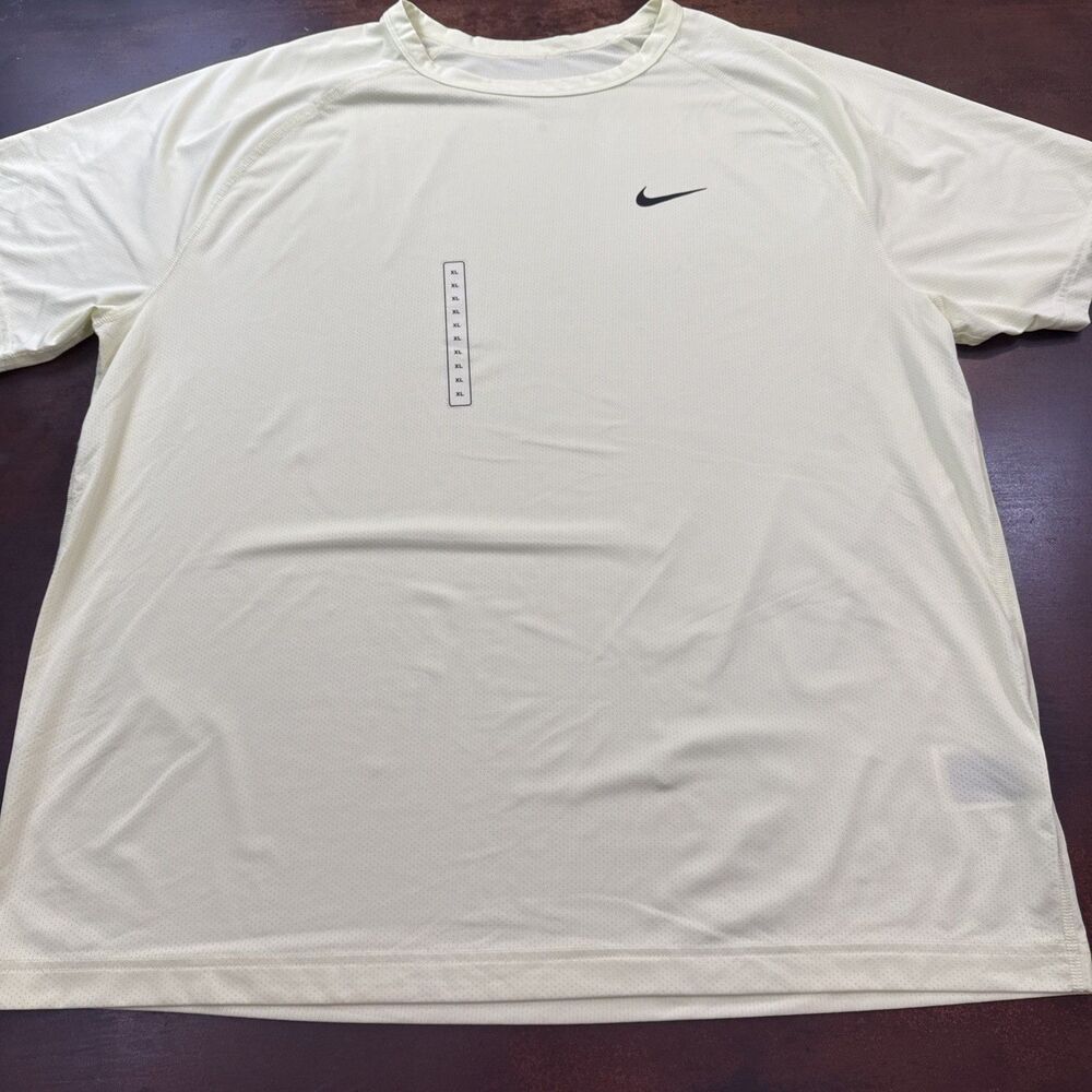 Nike Men's Dri-FIT Ready Fitness Top in a light yellow/lime Size XL breathable